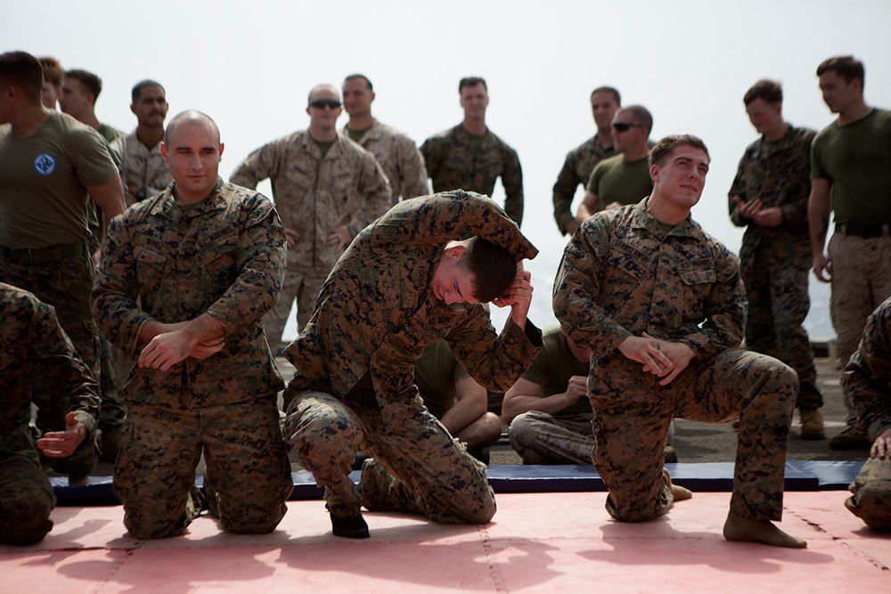 &quot;May the best win&quot; Marines compete in Teufel Hunden challenge