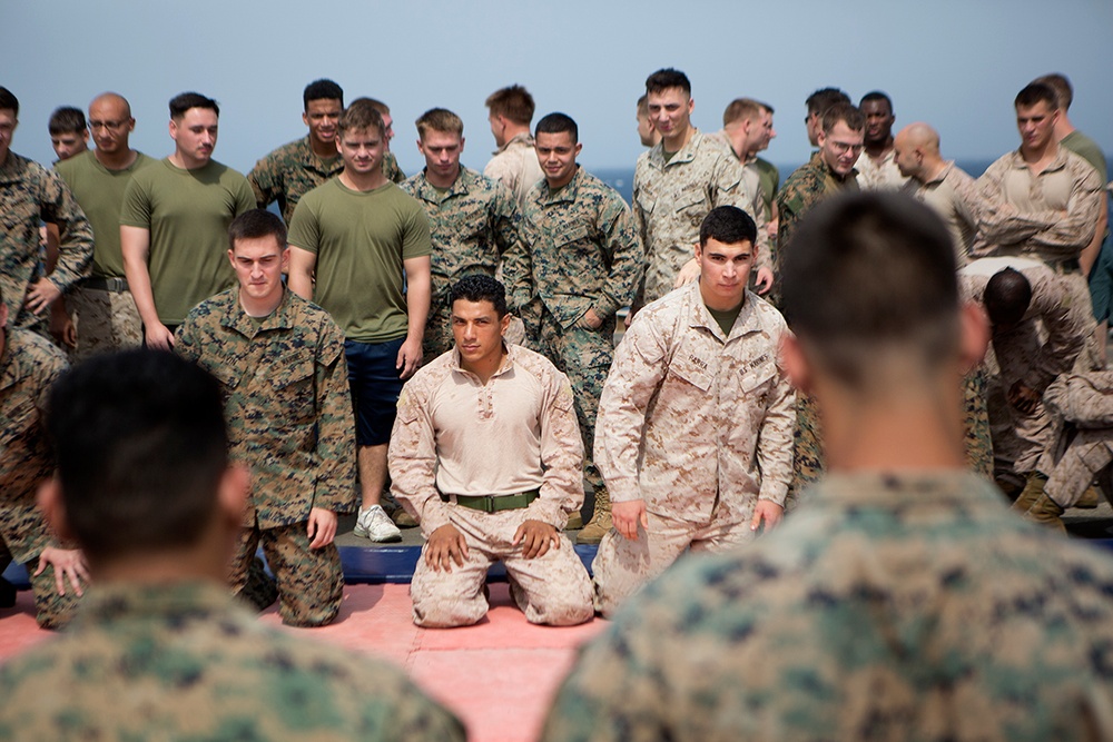&quot;May the best win&quot; Marines compete in Teufel Hunden challenge