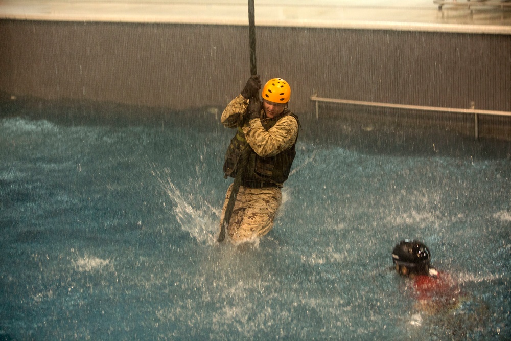 SPMAGTF-CR-AF Marines Train in Open-Water Survival