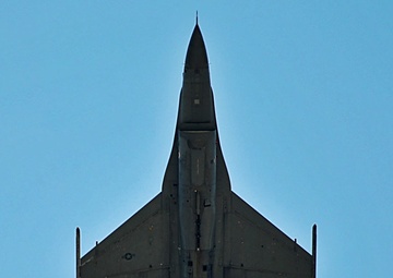 Cleared for landing: Shaw welcomes local aviators