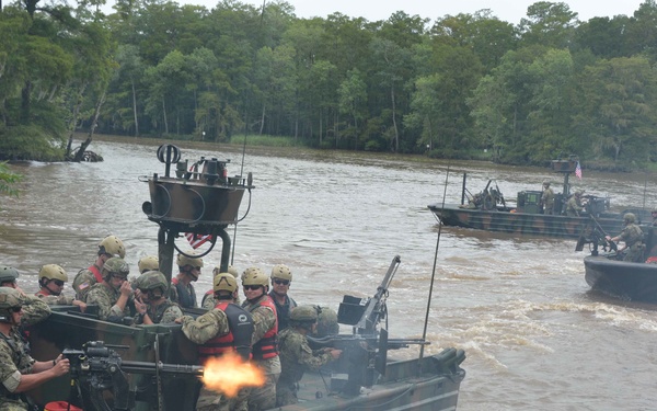 USASOC Commander Visits Stennis NSW Commands