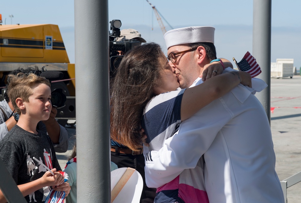 USS Dewey Returns to Homeport