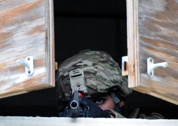 Army Reserve Soldiers are ready for their close-up