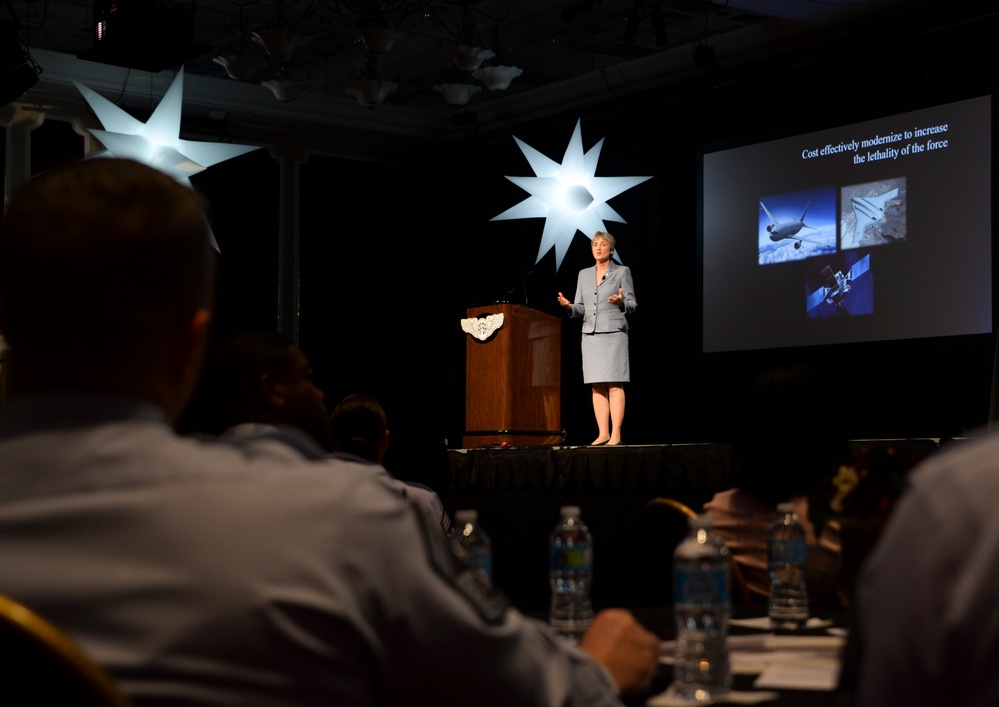 Air Force Sergeants Association encourages, informs Airmen