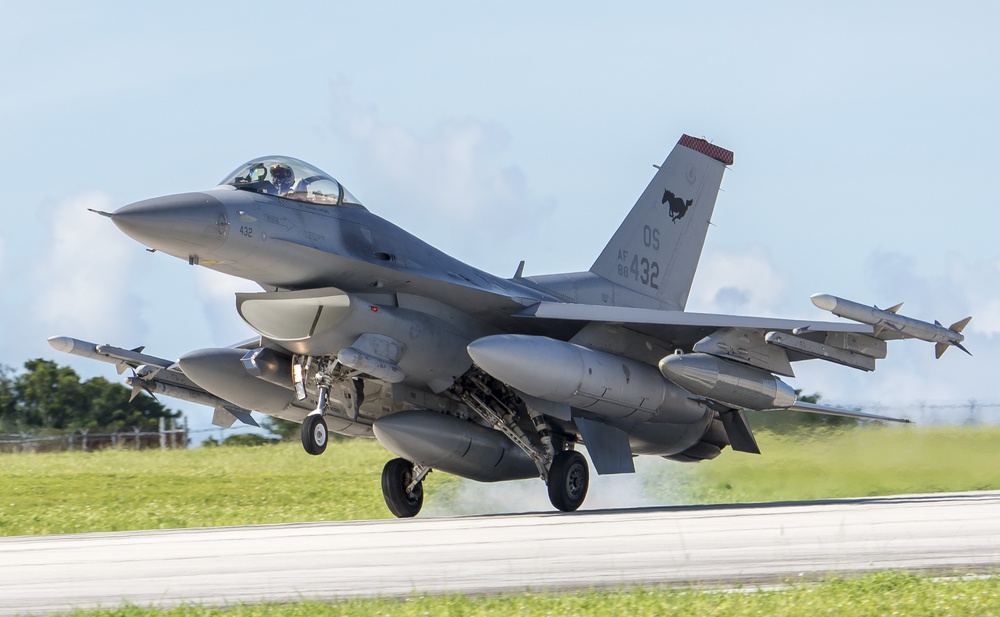 36th FS takes off from Andersen