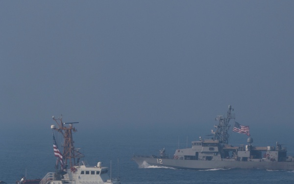 1st TSC participates in Navy trilateral