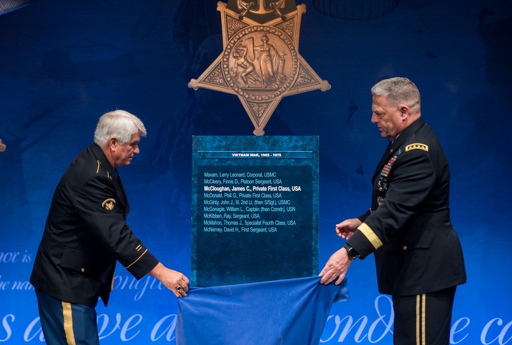 McCloughan inducted into Medal of Honor Hall of Heroes