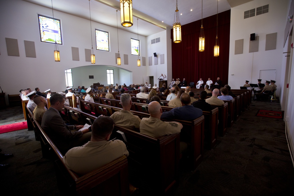 Marine Corps Recruit Depot San Diego Chaplain Mikstays Retirement