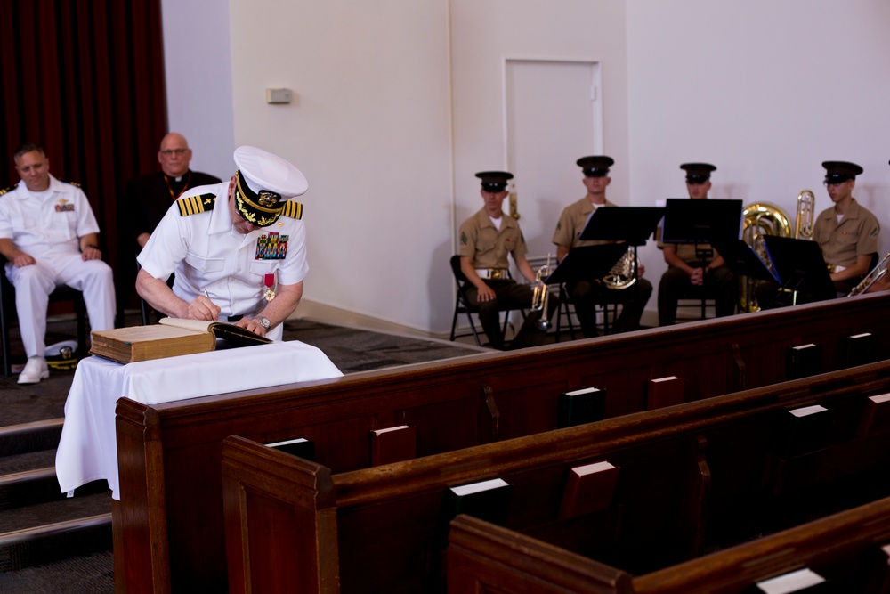Marine Corps Recruit Depot San Diego Chaplain Mikstays Retirement
