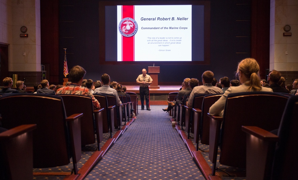 CMC Speaks at the Congressional Summer Intern Lecture Series