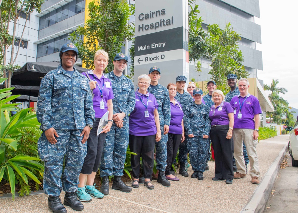 Sailors visit Cairns Hospital