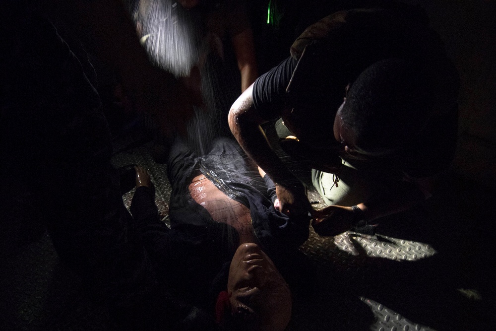 USS San Diego (LPD 22) Advanced Strecher Bearer Training