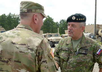 Hoosier adjutant general visits 76th in the field at Fort Polk