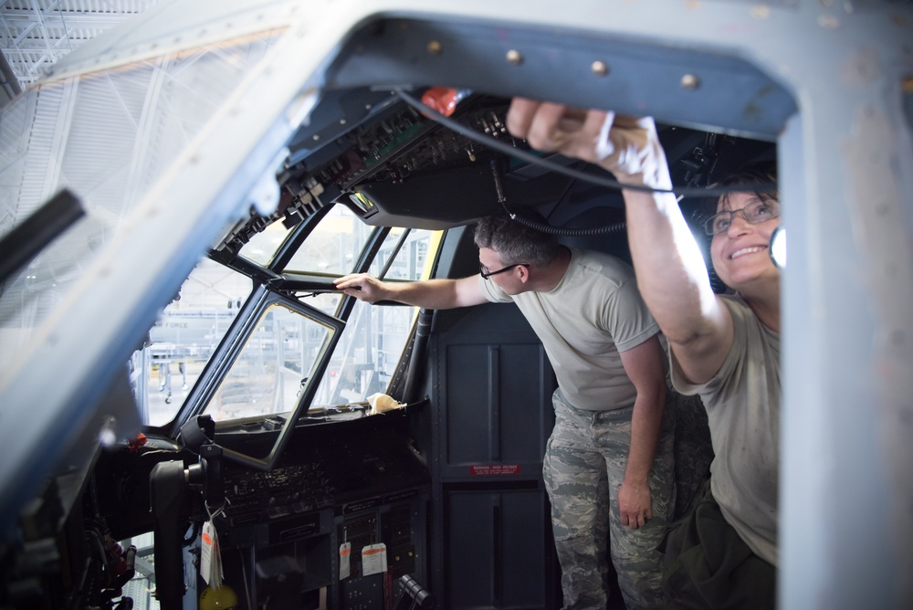 913th MXS training helps keep 403rd fleet mission-ready