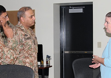 US, Pakistan service members share post-blast analysis information