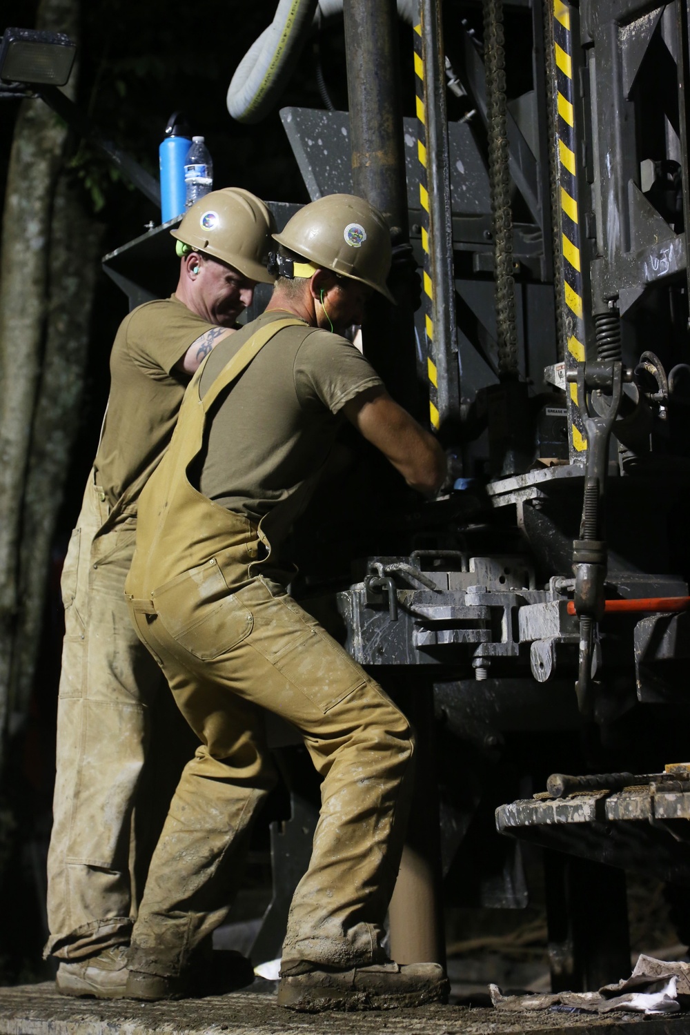 SPS 17 Sailors Drill Water Wells in Honduras