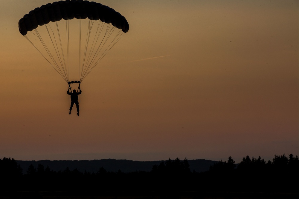 Northern Strike 17: 4th Reconnaissance HAHO Jumps