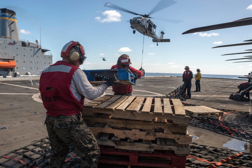 USS Green Bay conducts vertical replenishment