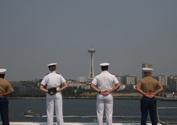 Manning the rails aboard USS Anchorage
