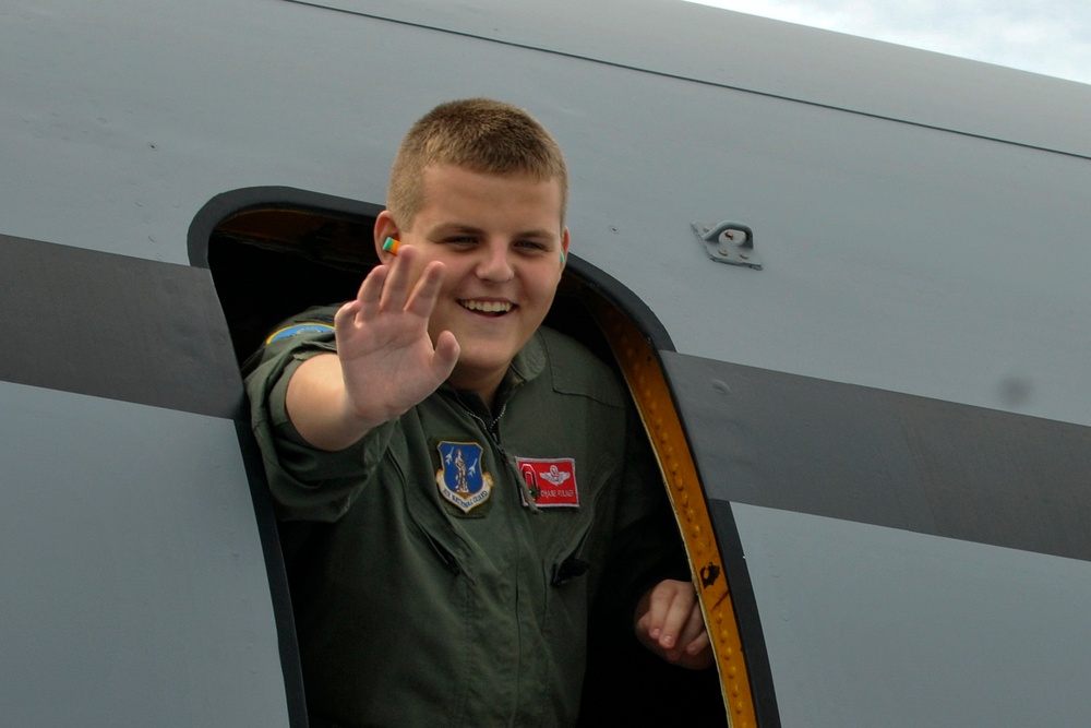 Gahanna teen becomes honorary Pilot for a Day