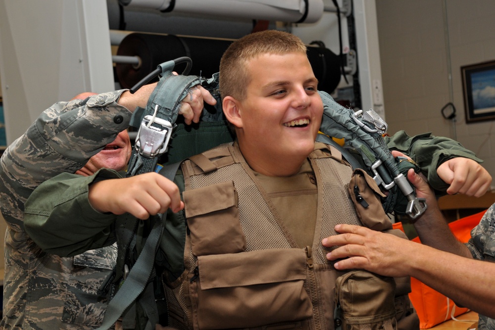 Gahanna teen becomes honorary Pilot for a Day
