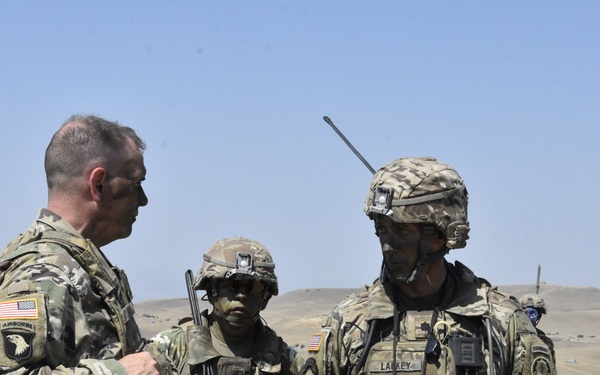 LTG Hodges Visits U.S. Troops during Noble Partner
