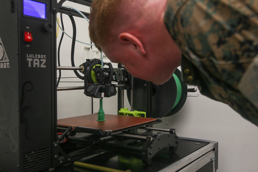 2nd Maintenance Battalion displays its 3-D printing capabilities