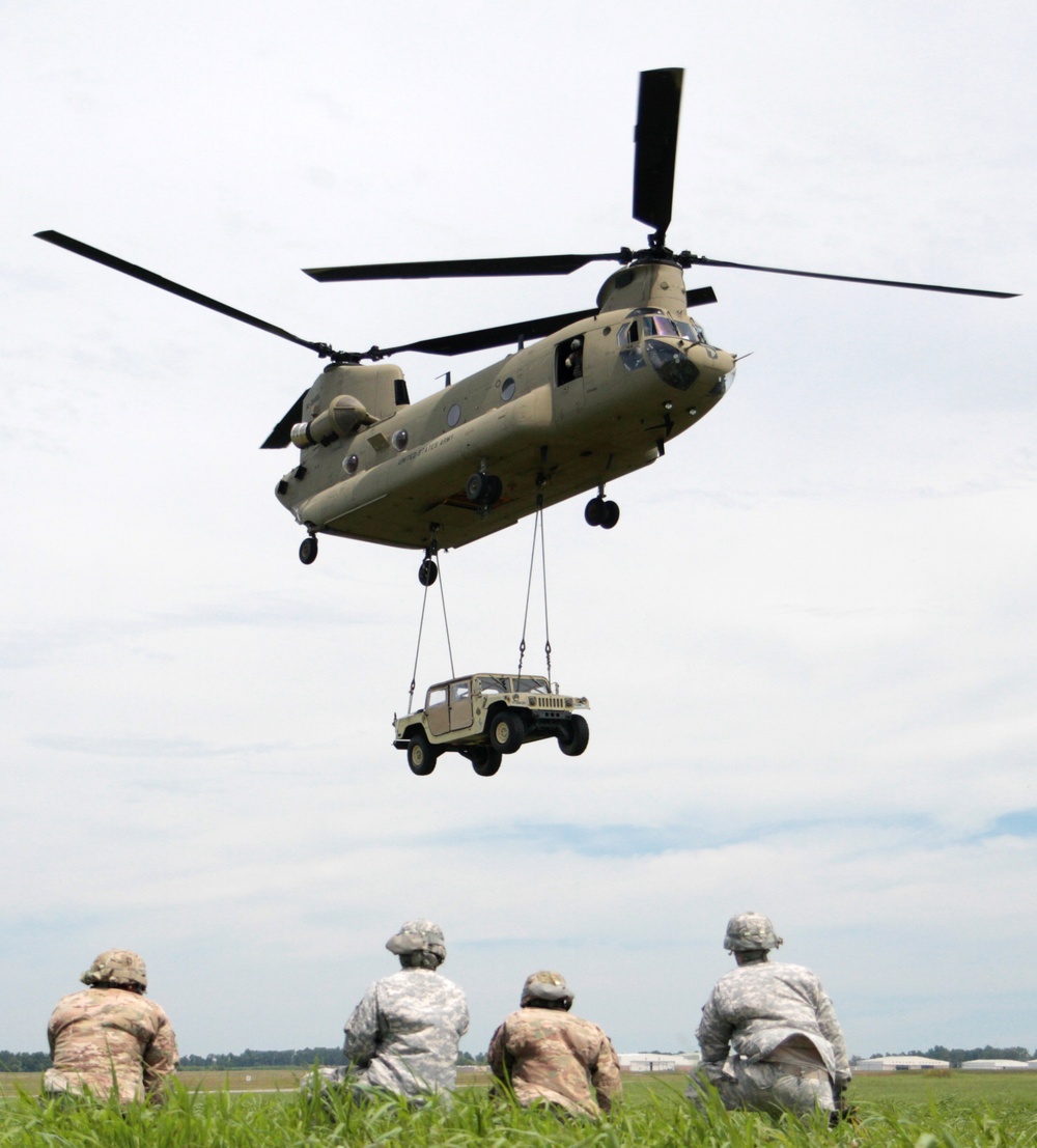 DVIDS - Images - Sling load operation [Image 5 of 6]