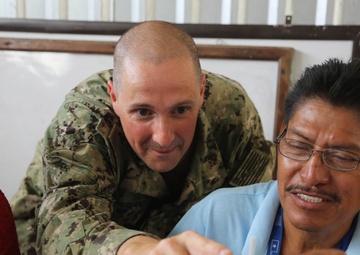 SPS 17 Medical Professionals Exchange Knowledge with Honduran Counterparts