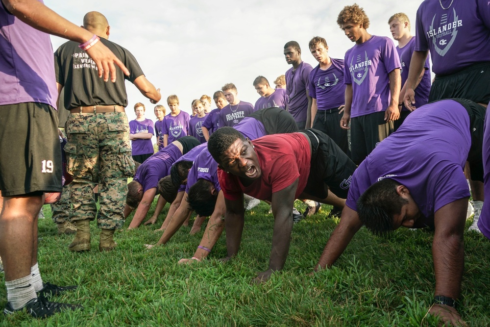 Grand Islanders tackle Marine Corps PT