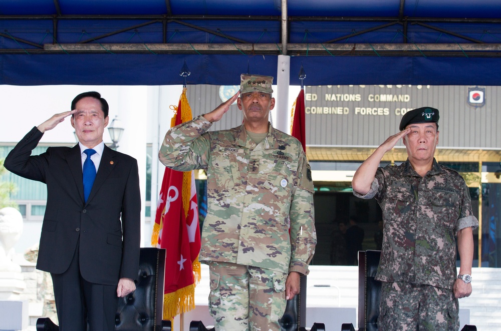 USFK MINDEF visit