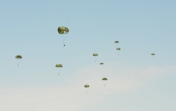 Hotel Company conducts airborne insertion with Georgia's Special Operations Forces