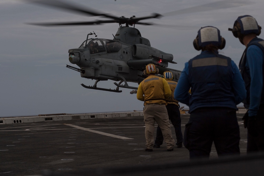 USS San Diego (LPD 22) Flight Deck Operations