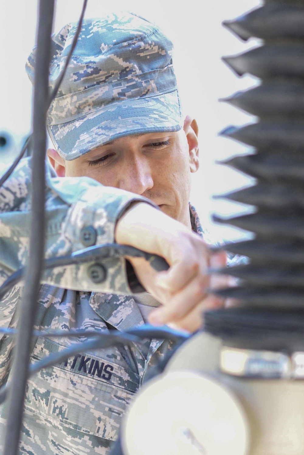 Large Aperture Antenna Inspection - 265th CBCS