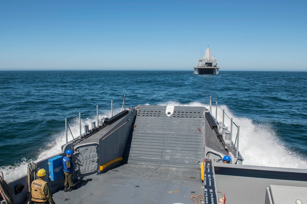 USS Anchorage DSCA Event
