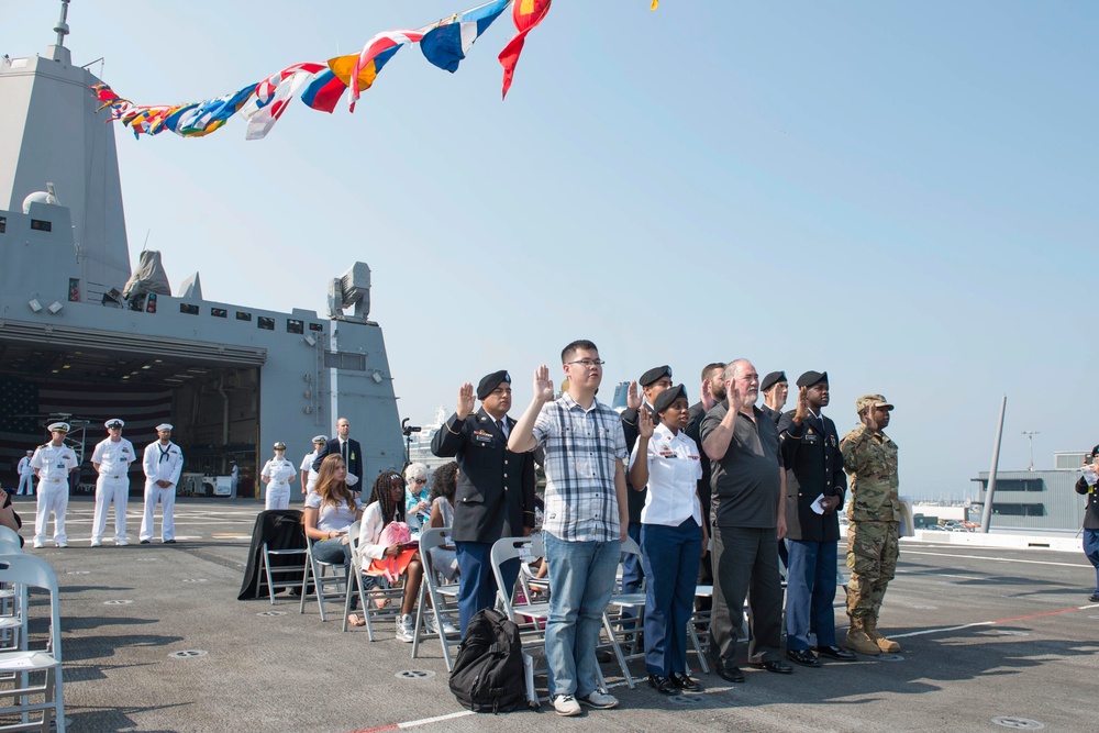 USS ANchorage Hosts Naturalization Ceremony