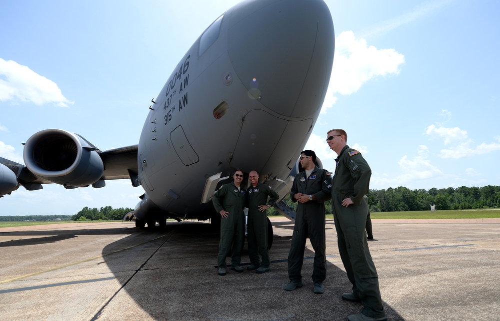 Columbus AFB enjoys C-17 display