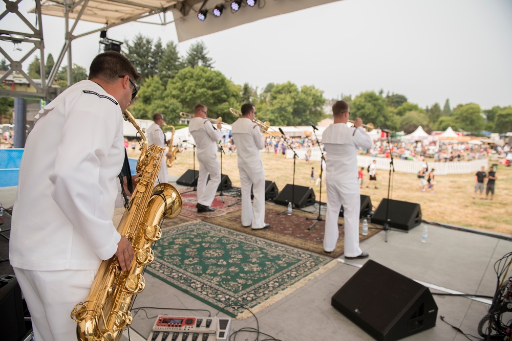 Navy Band Northwest's Brass Band Rocks Seafair