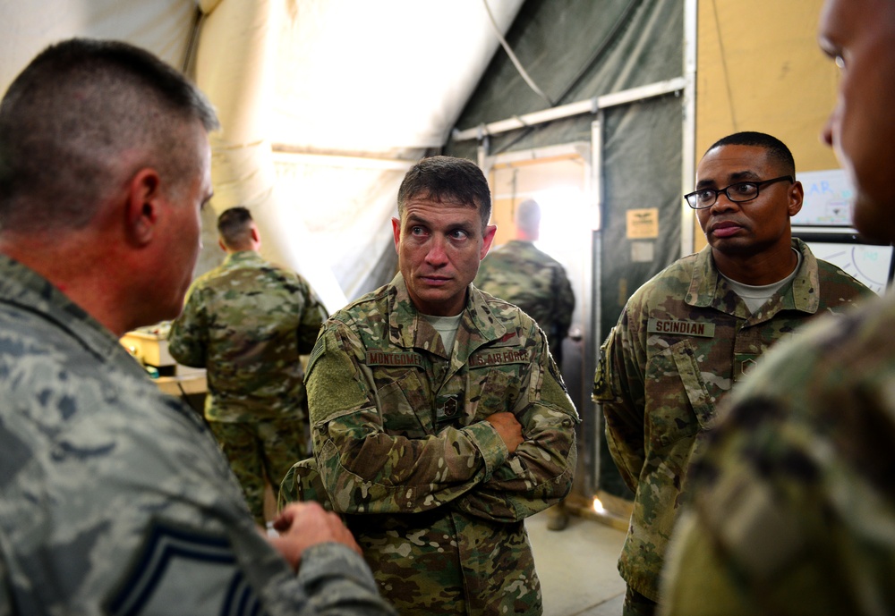 AFCENT Command Chief visits 407th AEG