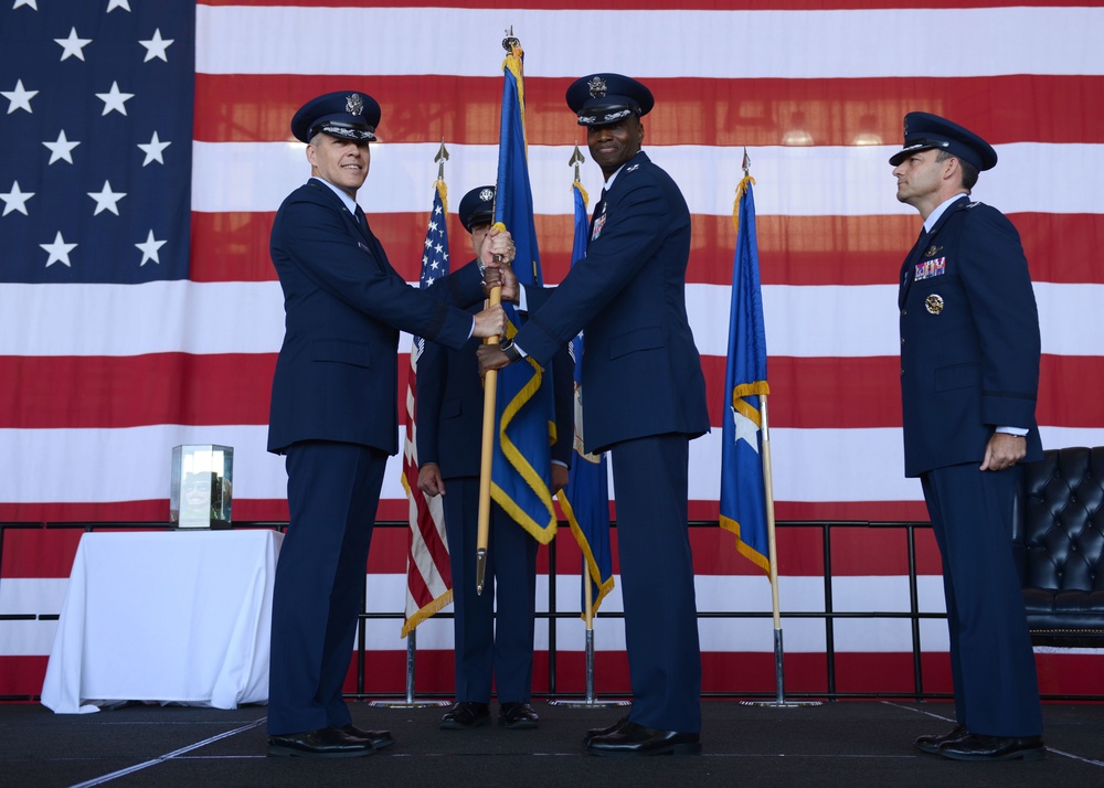 7th Bomb Wing welcomes new commander