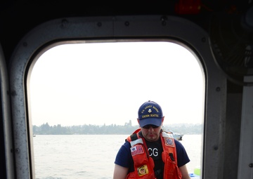 Coast Guard conducts safety, BUI patrols during Seafair 2017