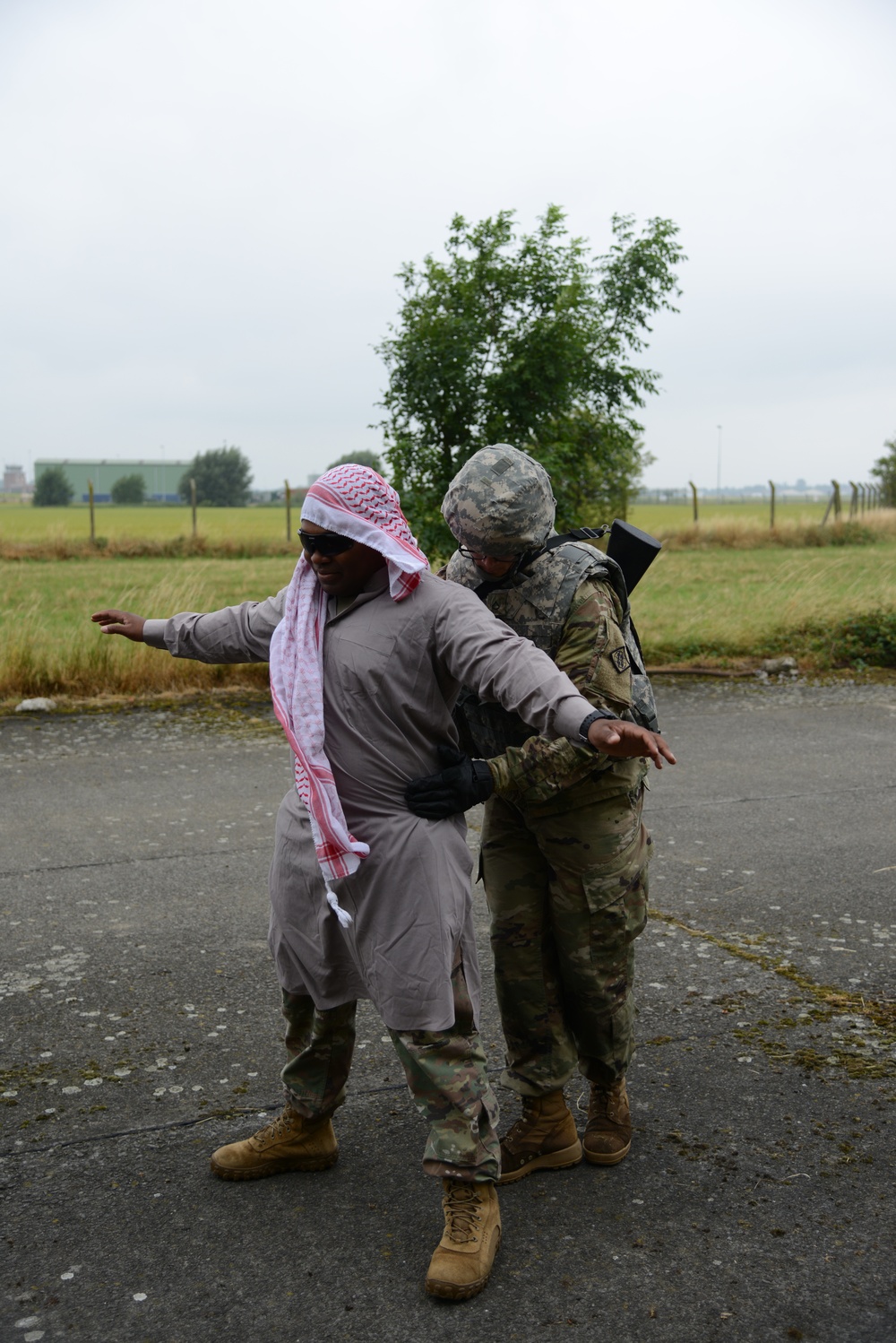 39th Signal Bn Commander exercise