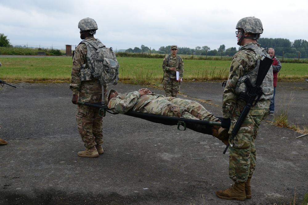 39th Signal Bn Commander exercise