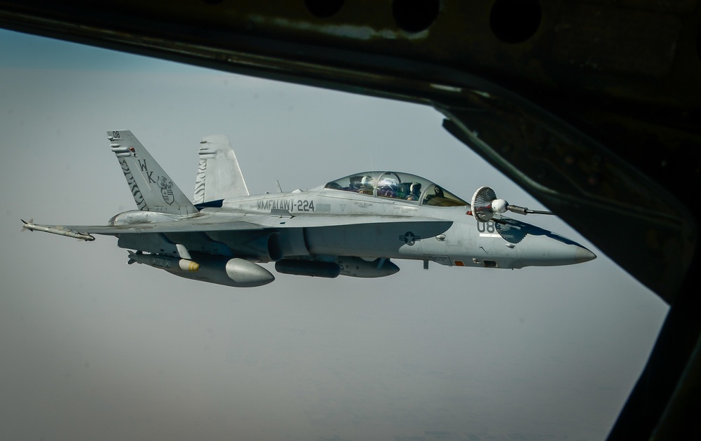 KC-135s refuel USMC F/A-18