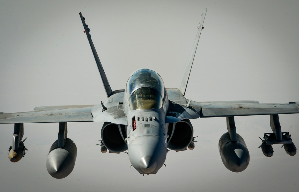 KC-135s refuel USMC F/A-18