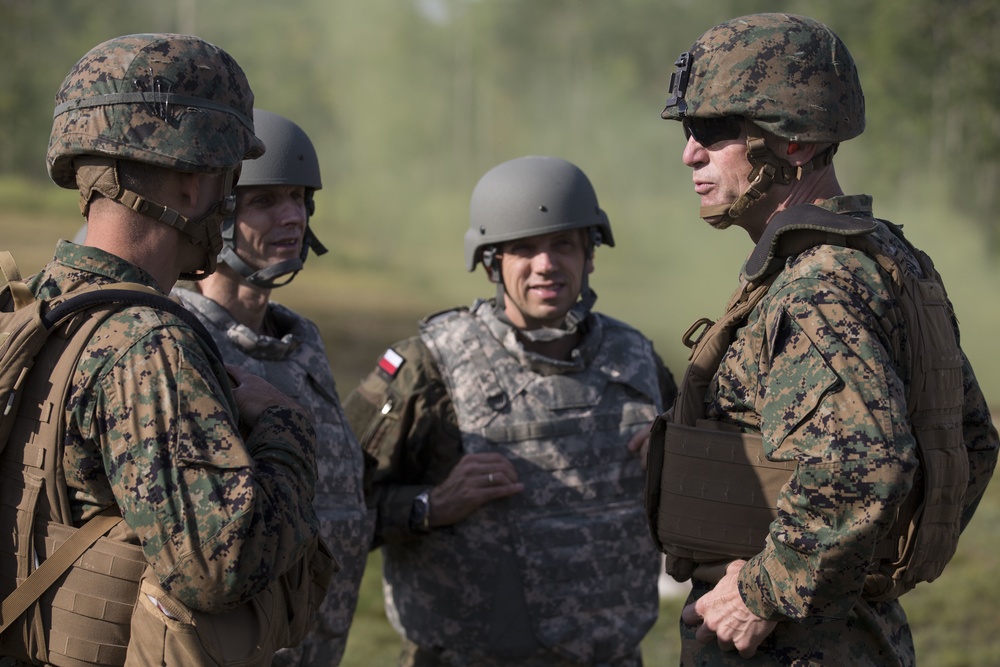 Maj. Gen. Whitman Visits 1/25 Marines During NS17