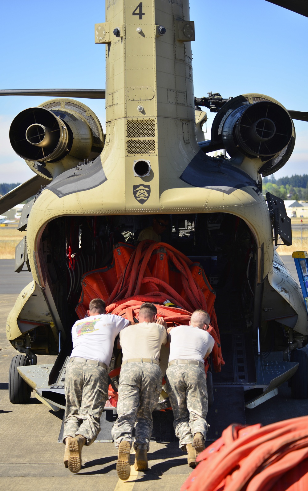 Oregon Army National Guard assists wildfire suppression efforts
