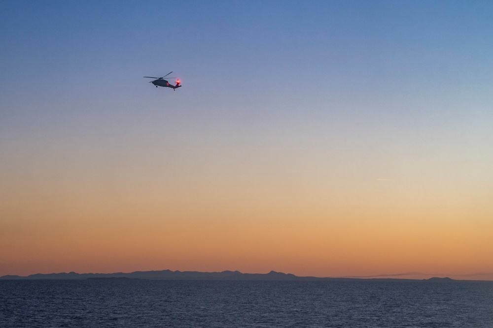 USS Bonhomme Richard Conducts Landing Craft Air Cusion (LCAC) Operations During Amphibious Integration Training (AIT)