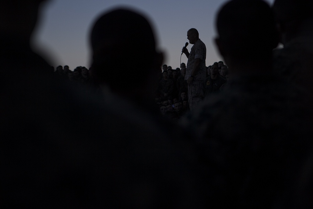 Corps’ top leaders visit 31st MEU, Bonhomme Richard