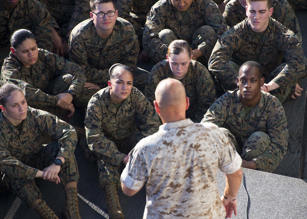 Commandant of Marine Corps General Robert Neller Visits Bonhomme Richard, 31st MEU